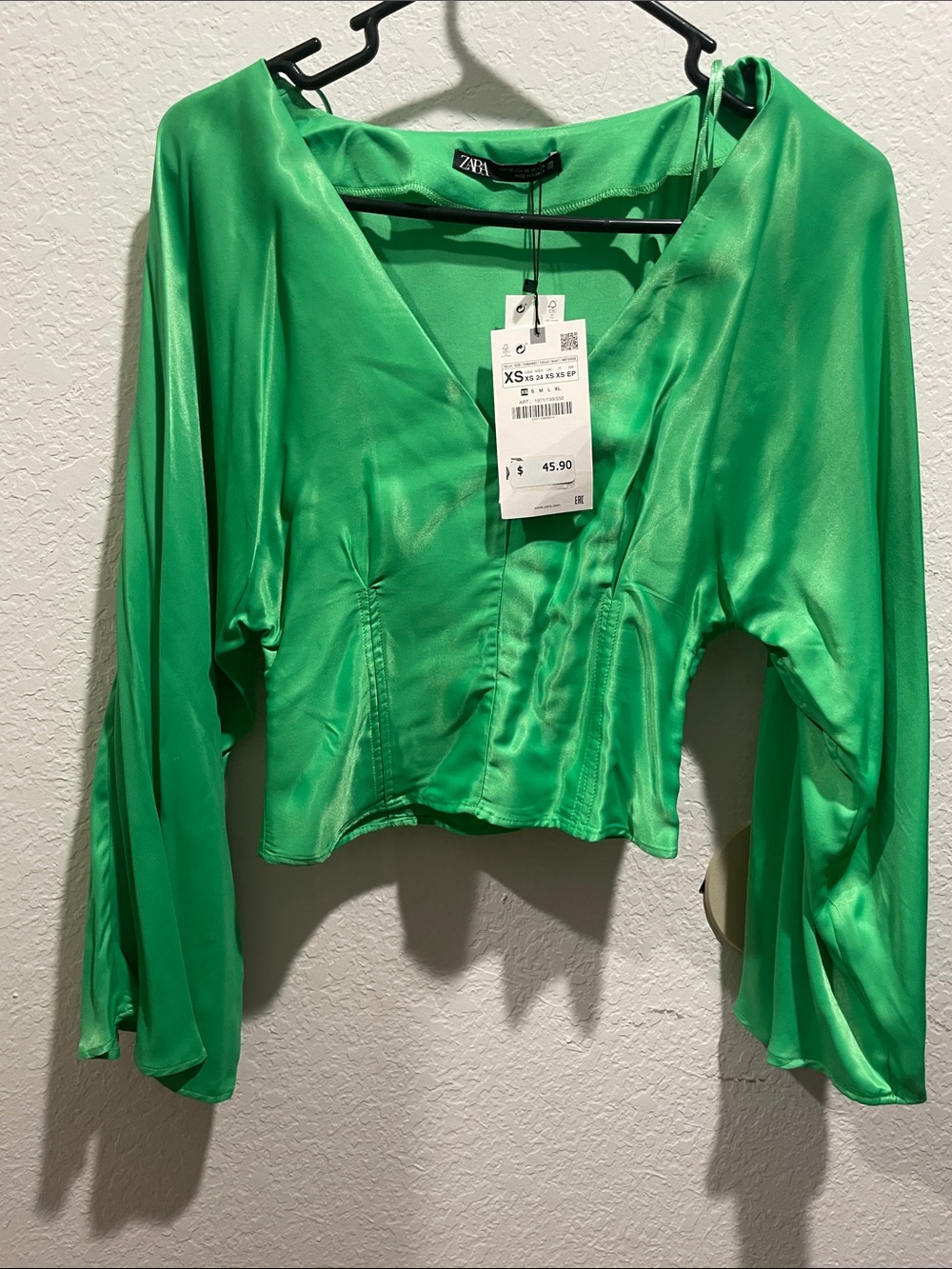 ZARA Emerald Satin V-Neck Long Sleeve Crop Blouse